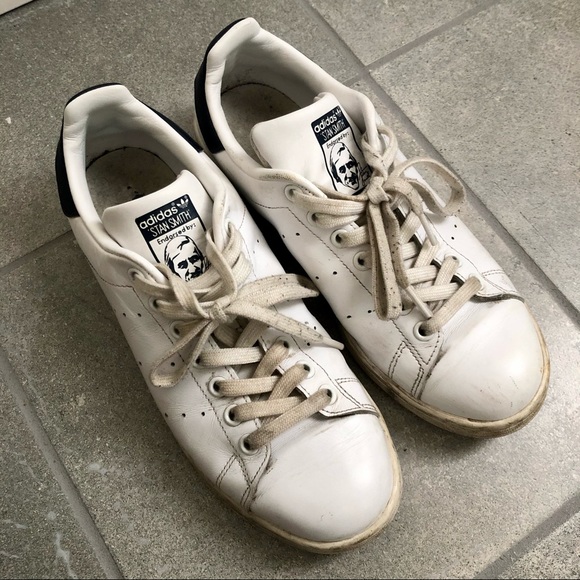 Men’s Stan Smiths by Adidas - Picture 3 of 9